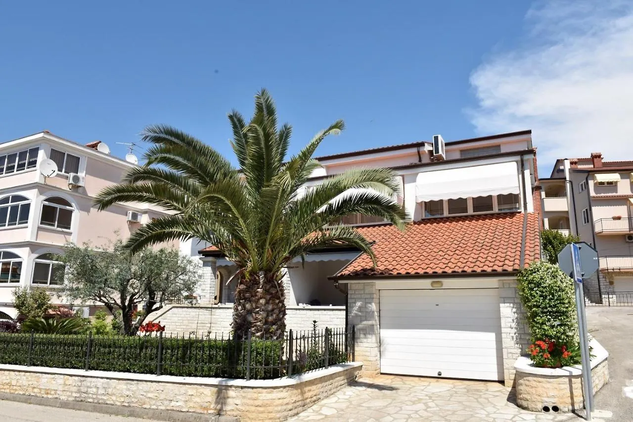 *** Πανσιόν Apartments Lavizatic Πόρετς Κροατία