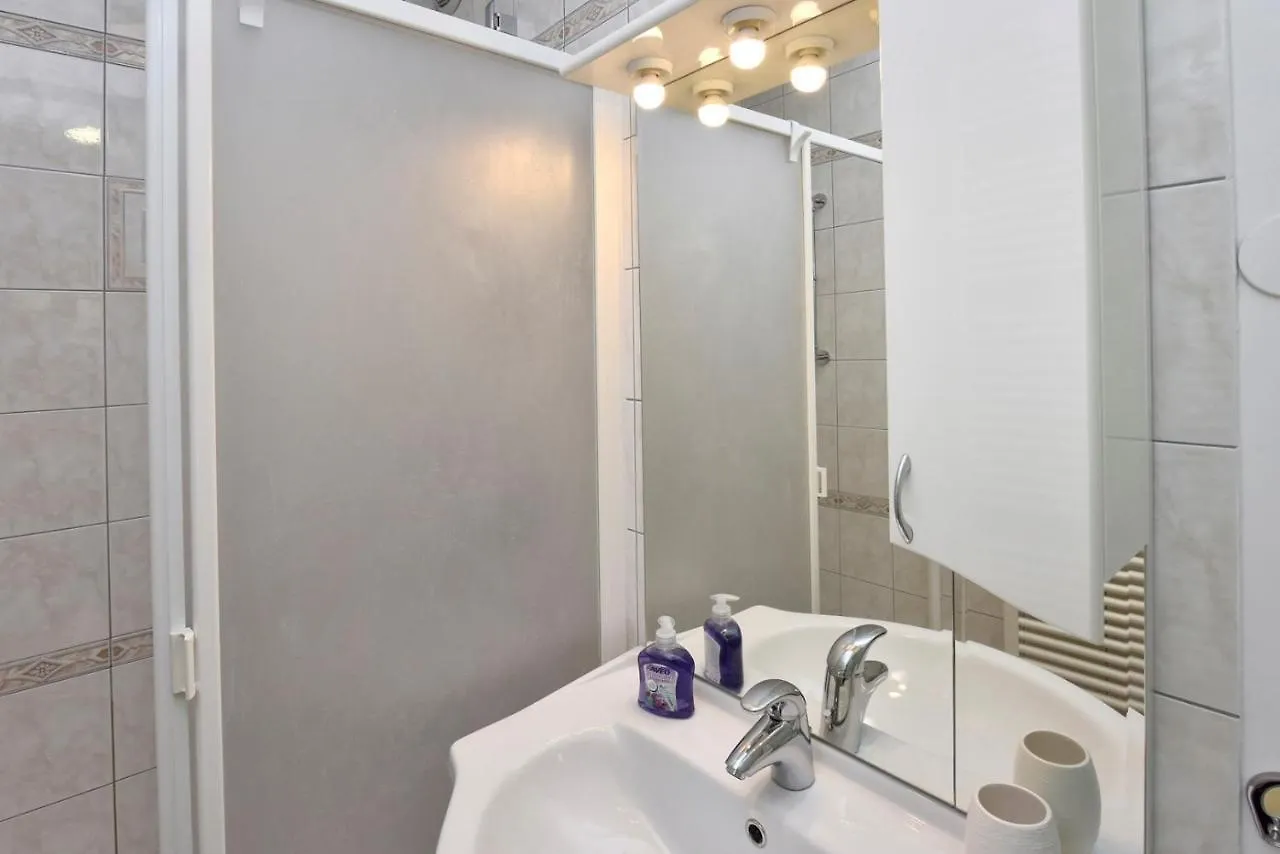 Πανσιόν Apartments Lavizatic Πόρετς