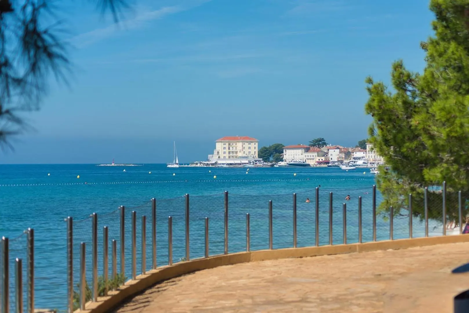 Apartments Lavizatic Πόρετς