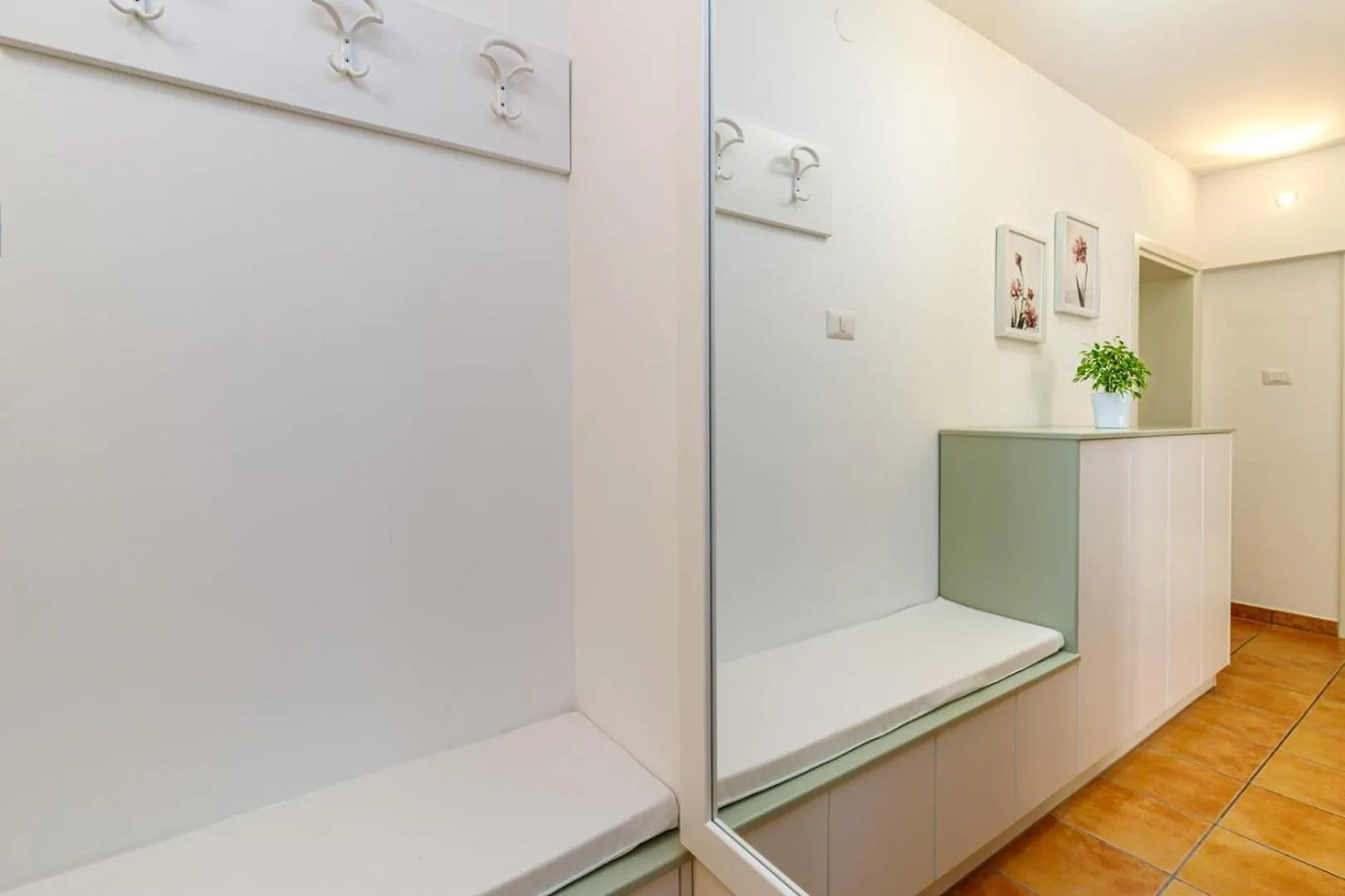 Apartments Lavizatic Πόρετς Πανσιόν